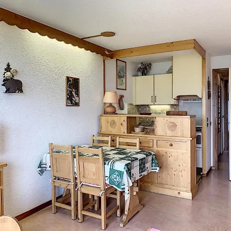 Agreable Au Centre De Avec Parking - Fr-1-560-35 아파트